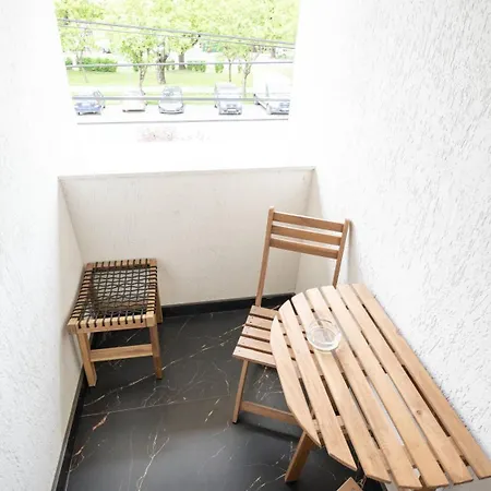 Guest house Airport Karoly Vecses